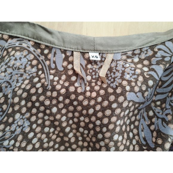 Magic Mystery Boho Bell Sleeve Tunic Top Multi Print Taupe/ Purple Sz S - Picture 8 of 9